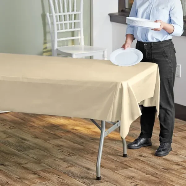 Plastic Table Cover Large71"/150pc/PTC71